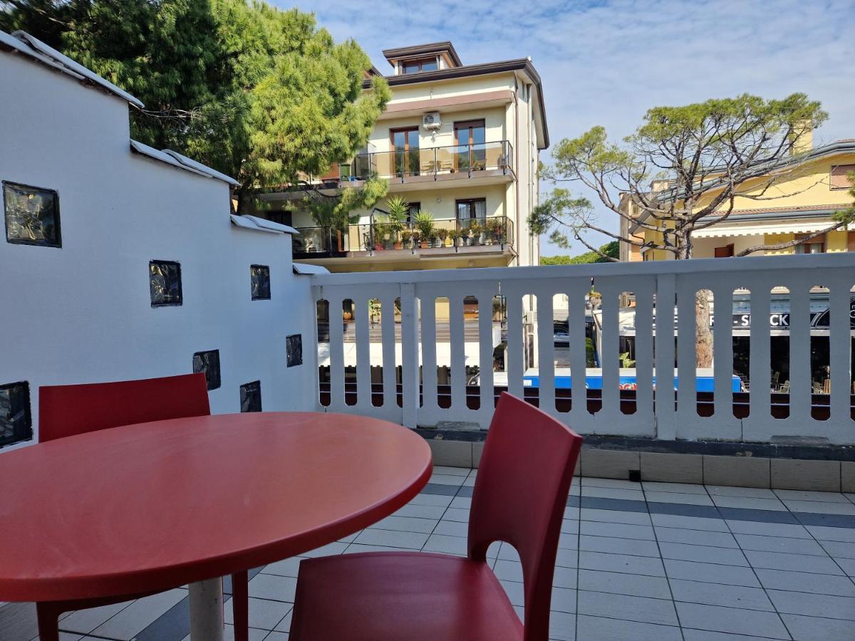 Hotel Danubio Lido di Jesolo Exteriör bild