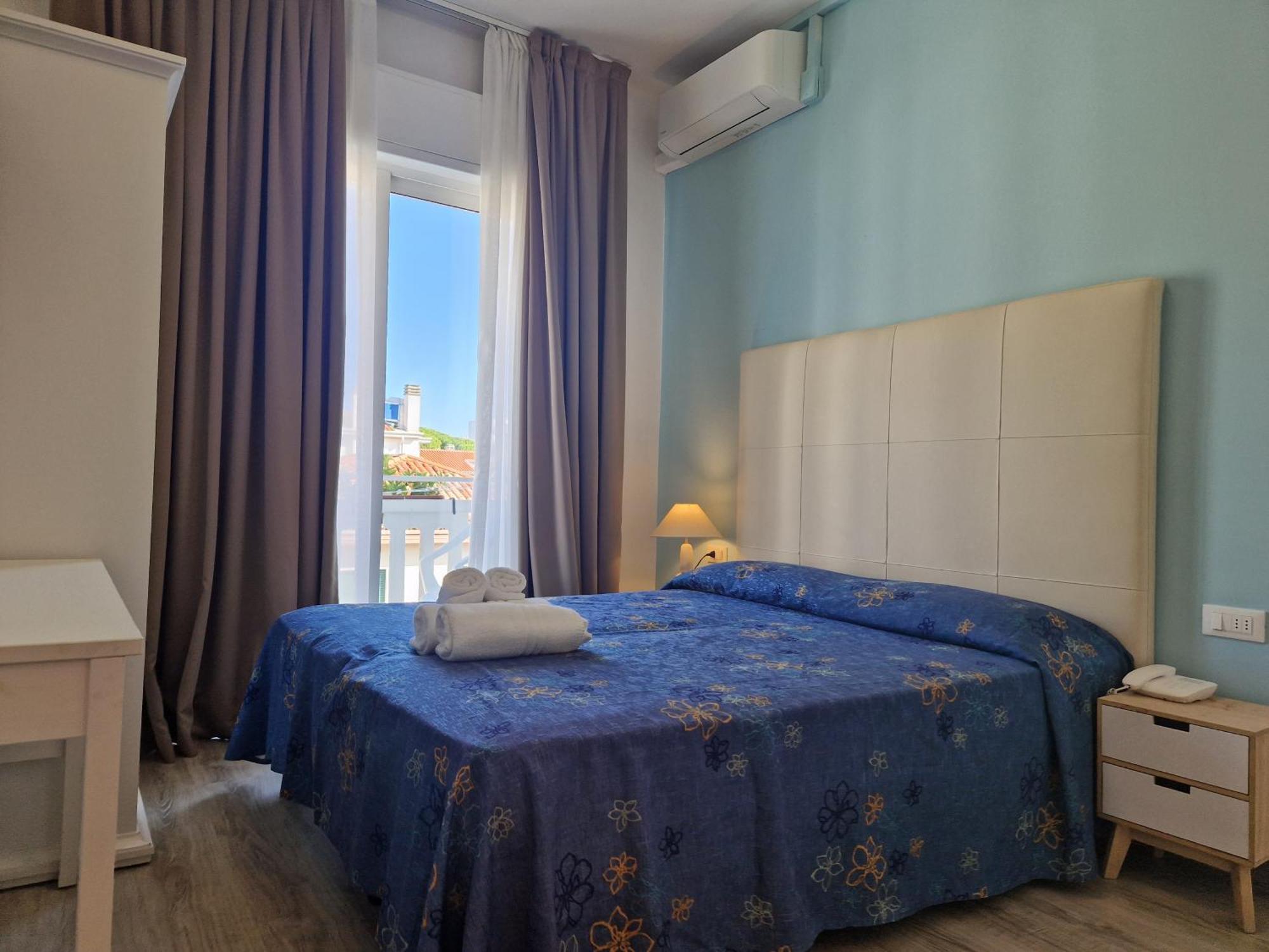 Hotel Danubio Lido di Jesolo Exteriör bild